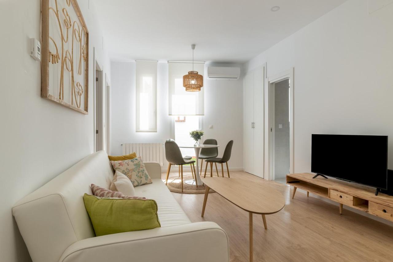 2 Bedrooms 2 Bathrooms Furnished - Retiro - Refurbished - Mintystay Madrid Eksteriør billede